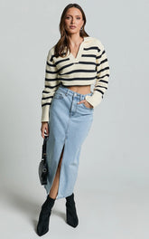 Anaya Midi Skirt - Denim Skirt in Light Blue Wash