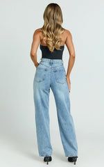 Nessa Jeans - High Waist Straight Leg Jeans in Light Blue Wash