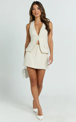 Andie Mini Skirt - High Waisted Tailored Skirt in Cream