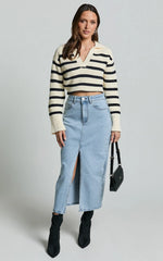 Anaya Midi Skirt - Denim Skirt in Light Blue Wash