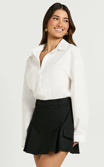 Brandi Skort - Mid Waisted Twill Mini Pleated Skort in Black