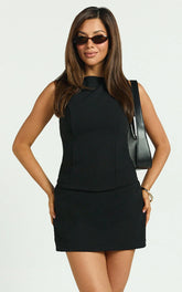 Lupe Mini Skort - Bodycon Workwear Skort in Black