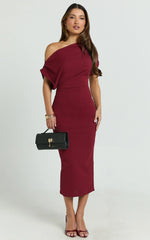 Nalfie Midi Dress - Tipped Shoulder Jersey Drape Dress in Wine