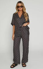 Brunita Pants - Mid Waisted Relaxed Elastic Waist Pants in Sol De Cruz