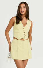 Bev Mini Skort - Mid Waisted Pintuck Skort in Citrus