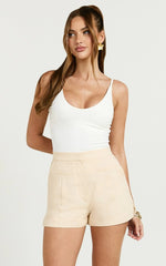 Carter Short - A Line Linen Welt Pocket Shorts in Sand