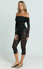 Roxanna Pants - Low Rise Lace Side Split Capri Pants in Black