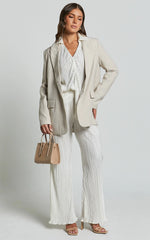 Beca Shirt - Plisse Button Up Shirt in Cream