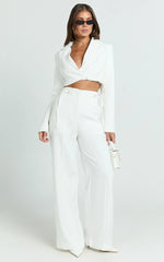 Chantelle Pants - Front Pleats Straight Leg Pant with Hardware Buckle in Off White