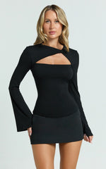Edith Top - Twist Detail Long Sleeve Top in Black