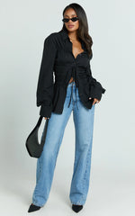 Cody Shirt - Ruched Detail Scrunch Shirt in Black