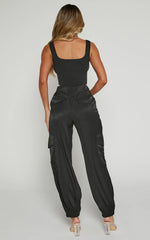 Robbie Pants - Mid Rise Cuffed Ankle Cargo Pants in Black