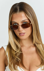 Aurelia Metal Rectangle Sunglasses in Gold/Tea