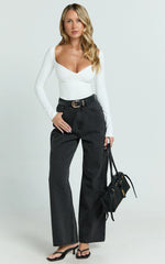 Kailey Top - Long Sleeve Sweetheart Neckline Gathered Top in White