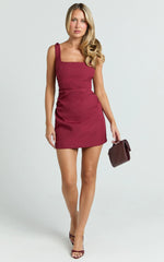 Eugenia Mini Dress - Square Neck Bodycon Dress in Burgundy